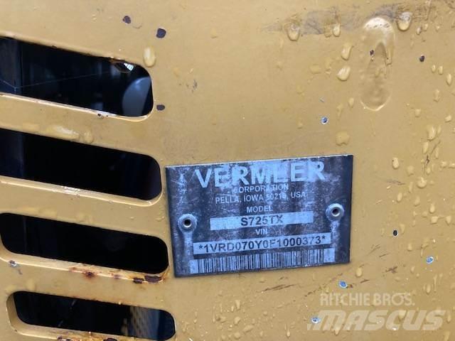 Vermeer S725TX 滑移装载机