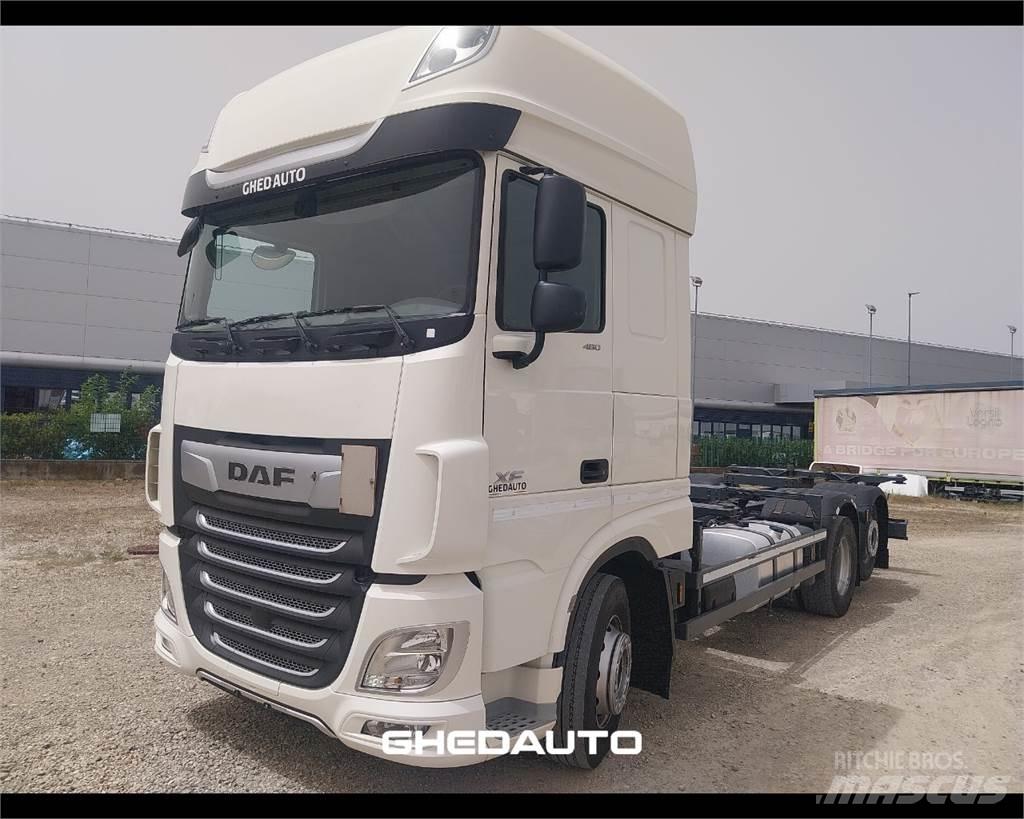DAF DAF 厢式货车