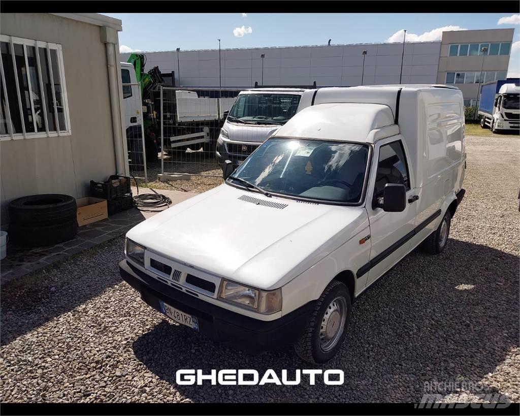 Fiat FIORINO 商务面包车