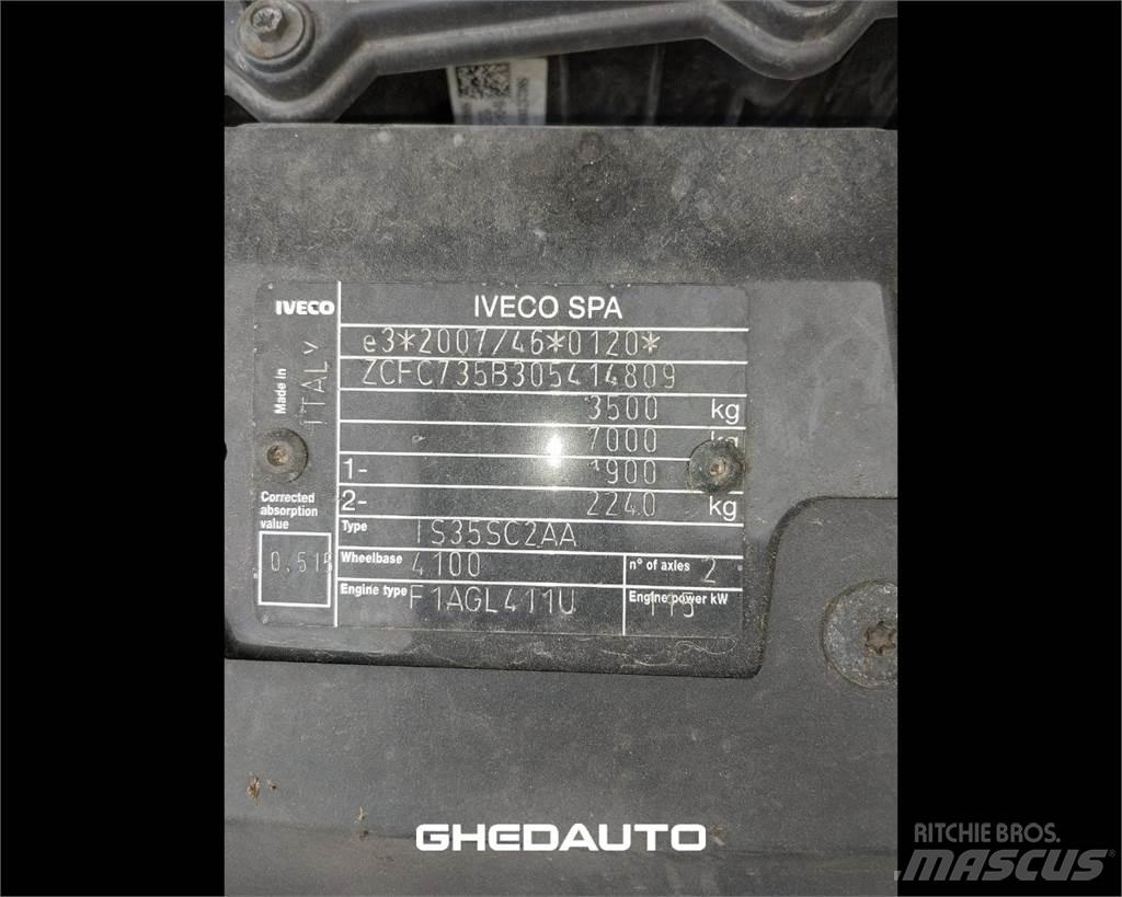 Iveco 35S16 商务面包车