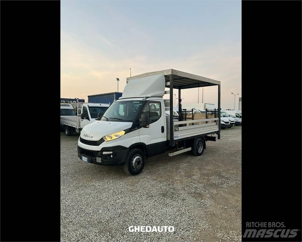 Iveco 65C15 厢式货车