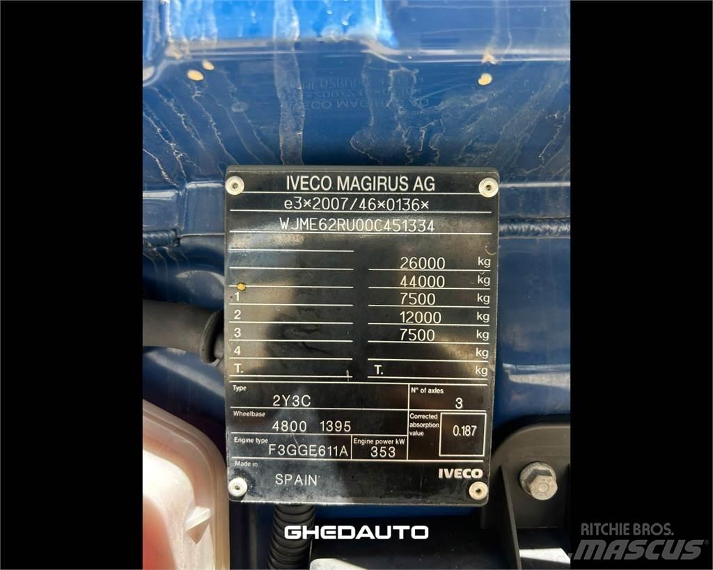Iveco AS260S48S 厢式货车