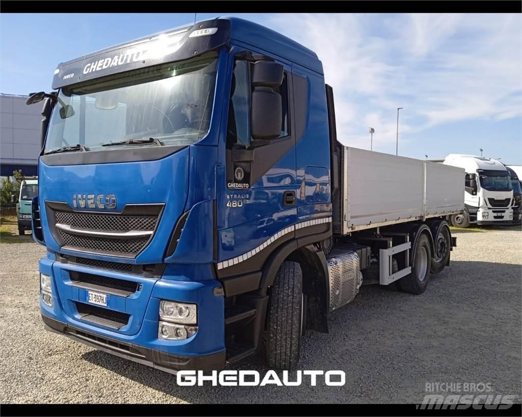 Iveco AS260S48Y 厢式货车