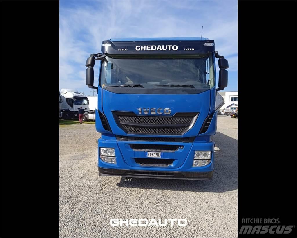 Iveco AS260S48Y 厢式货车