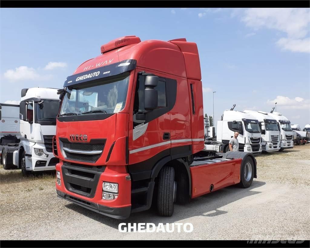 Iveco AS440S48T/P 厢式货车