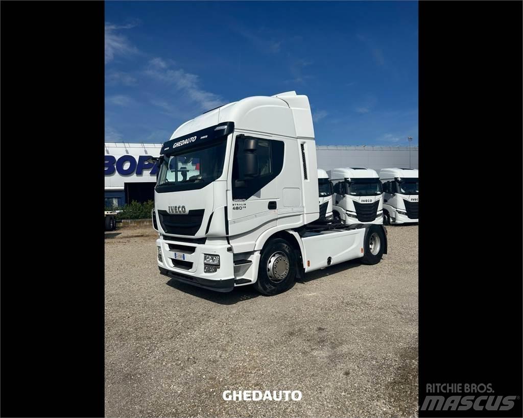 Iveco AS440S48T/P 厢式货车