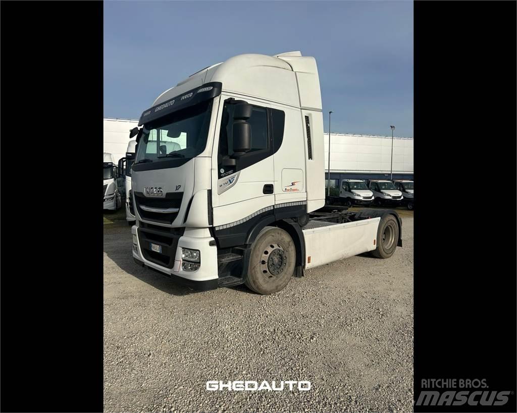 Iveco AS440ST 厢式货车