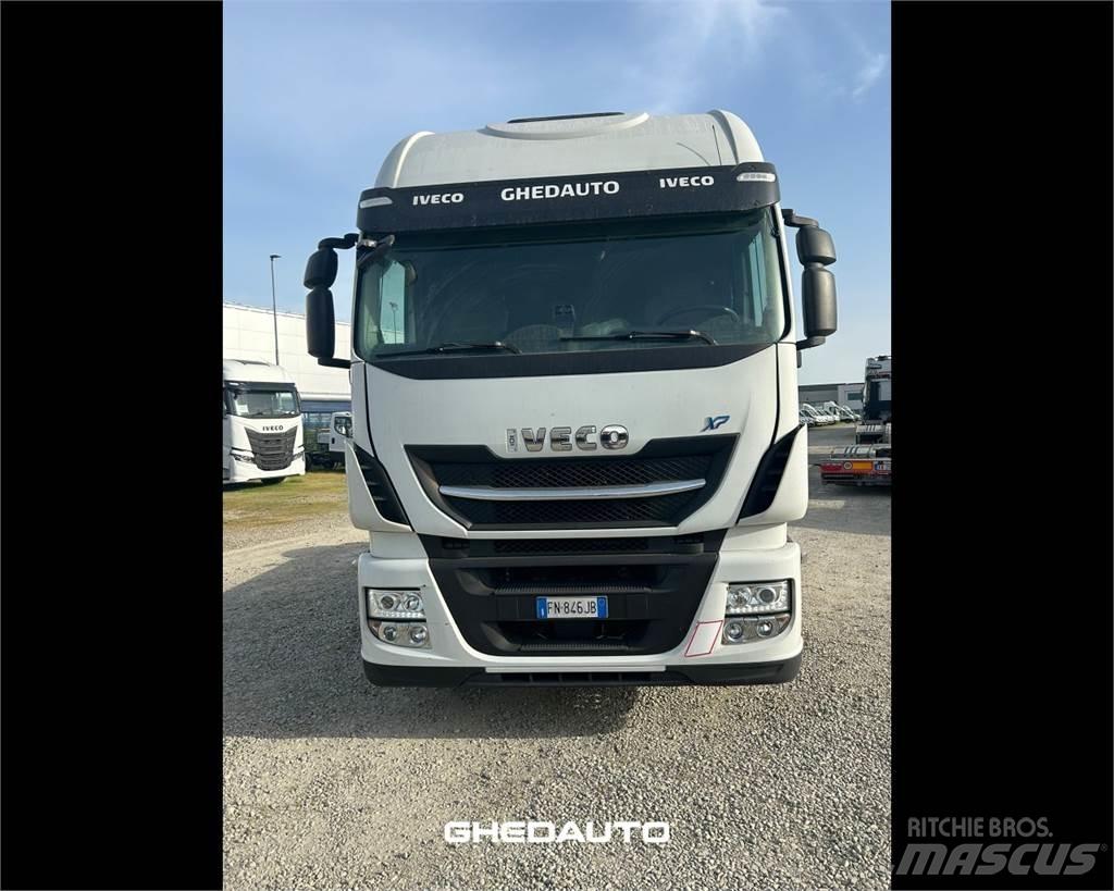 Iveco AS440ST 厢式货车