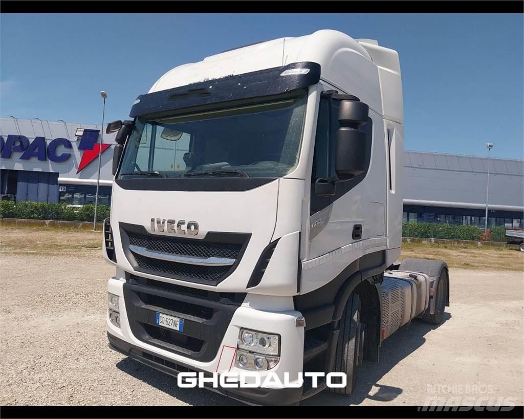 Iveco AS440ST/P 厢式货车