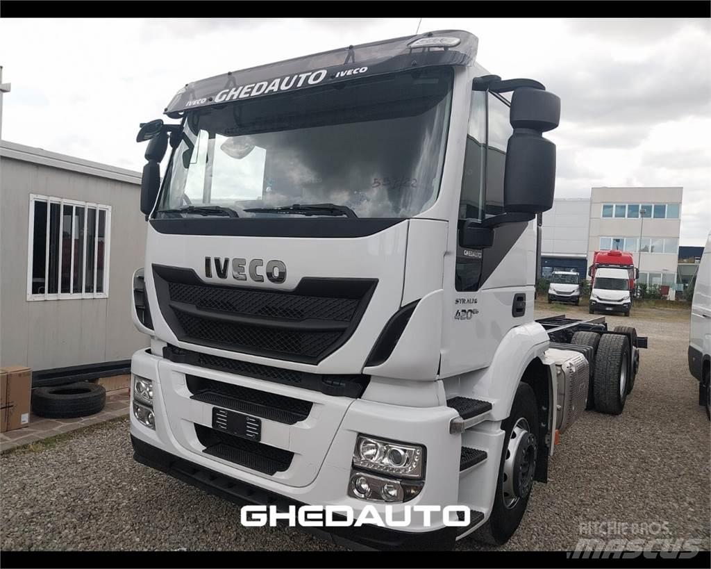 Iveco AT260S40Y/PS 厢式货车
