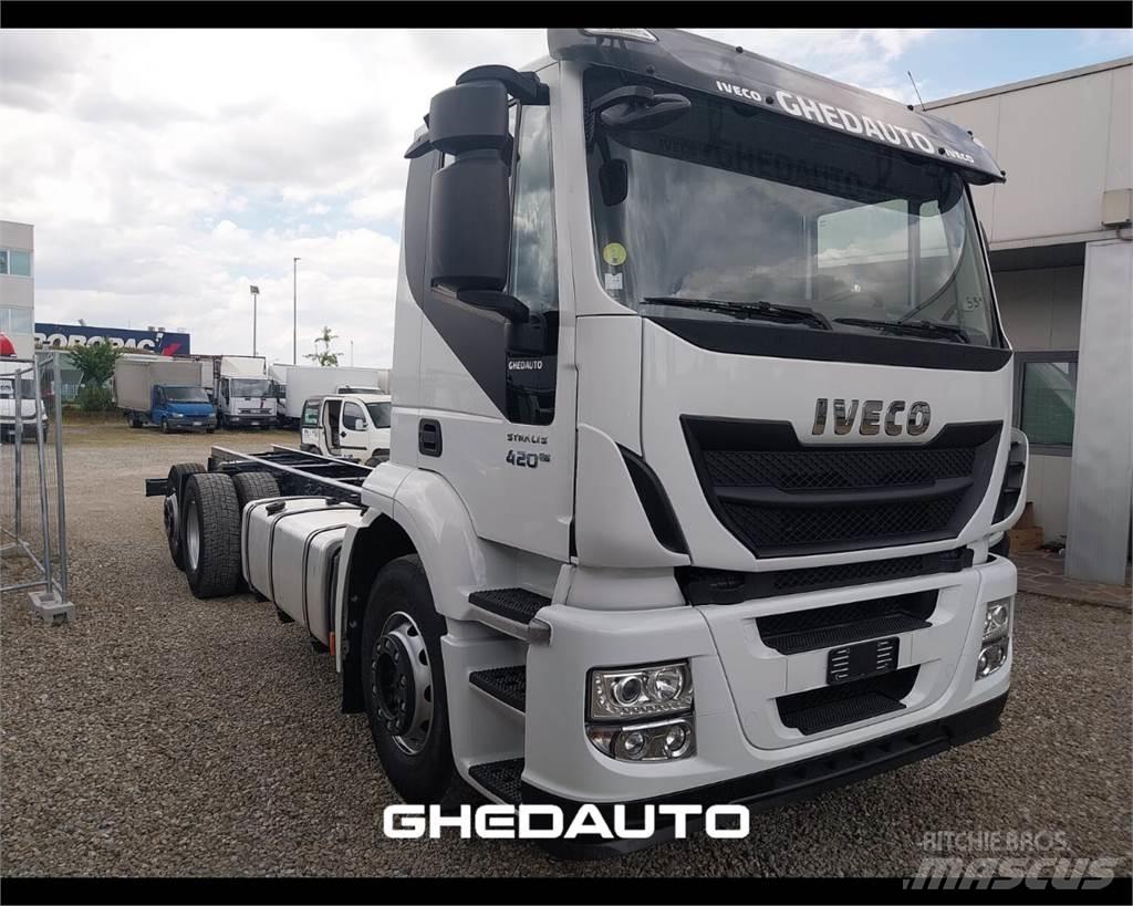 Iveco AT260S40Y/PS 厢式货车