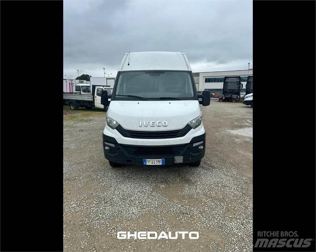 Iveco DAILY 35 商务面包车