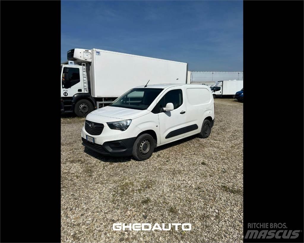 Opel Combo III 2012 商务面包车