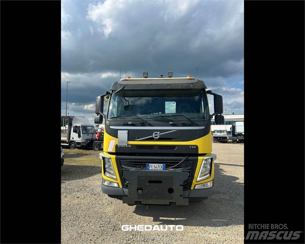 Volvo TRUCKS VOLVO 厢式货车