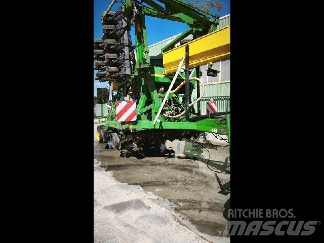 John Deere 750A 其他播种机和配件