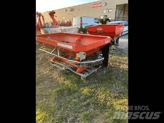 Kuhn AXIS 20.1W 矿物肥料撒播机