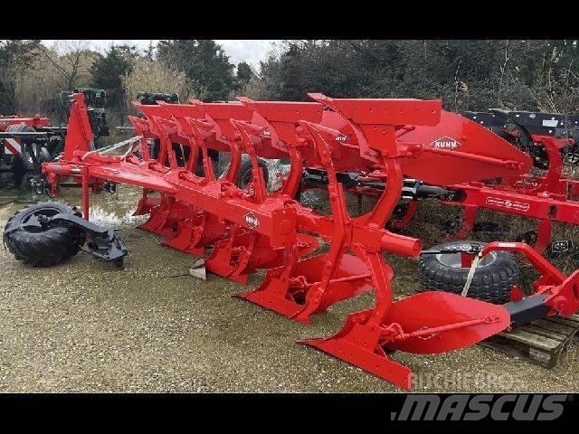 Kuhn VM153 传统犁
