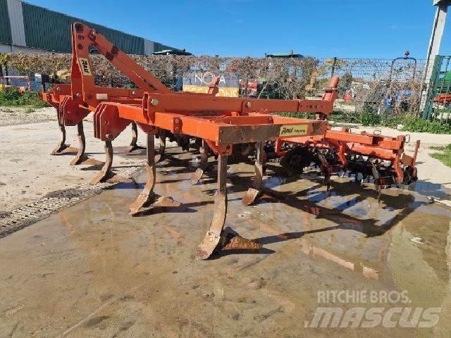 Rau PM 2 P 4 M 手扶中耕机