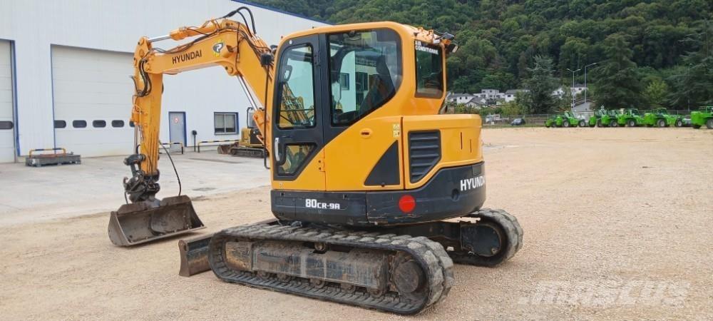 Hyundai R80CR-9A 中型挖掘机