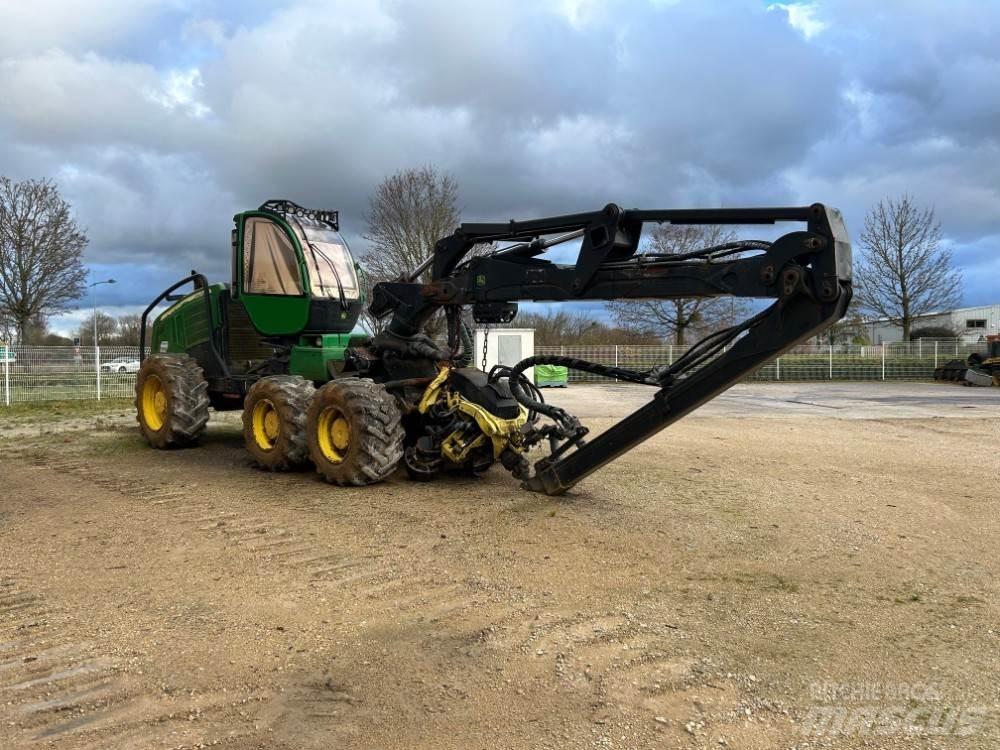 John Deere 1270E 伐木机