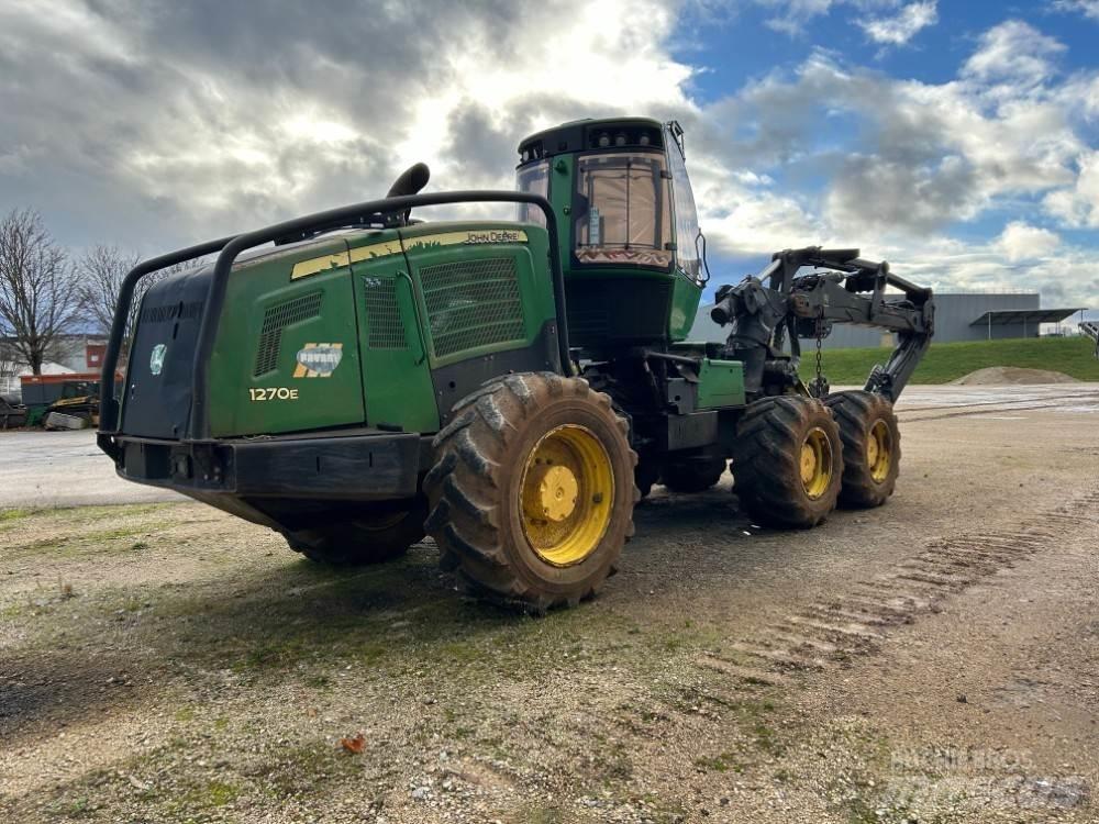 John Deere 1270E 伐木机