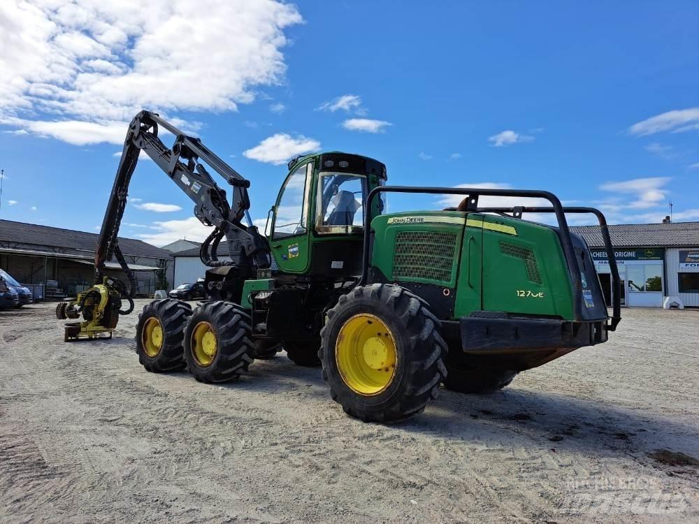 John Deere 1270E 伐木机