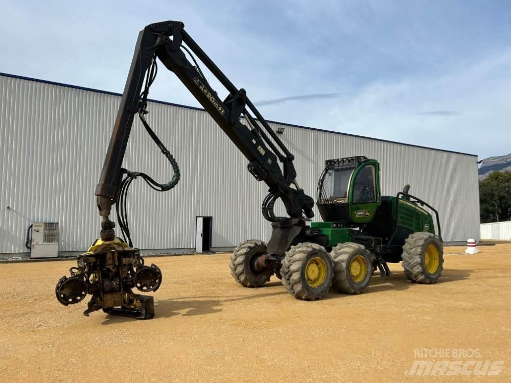 John Deere 1270G 伐木机