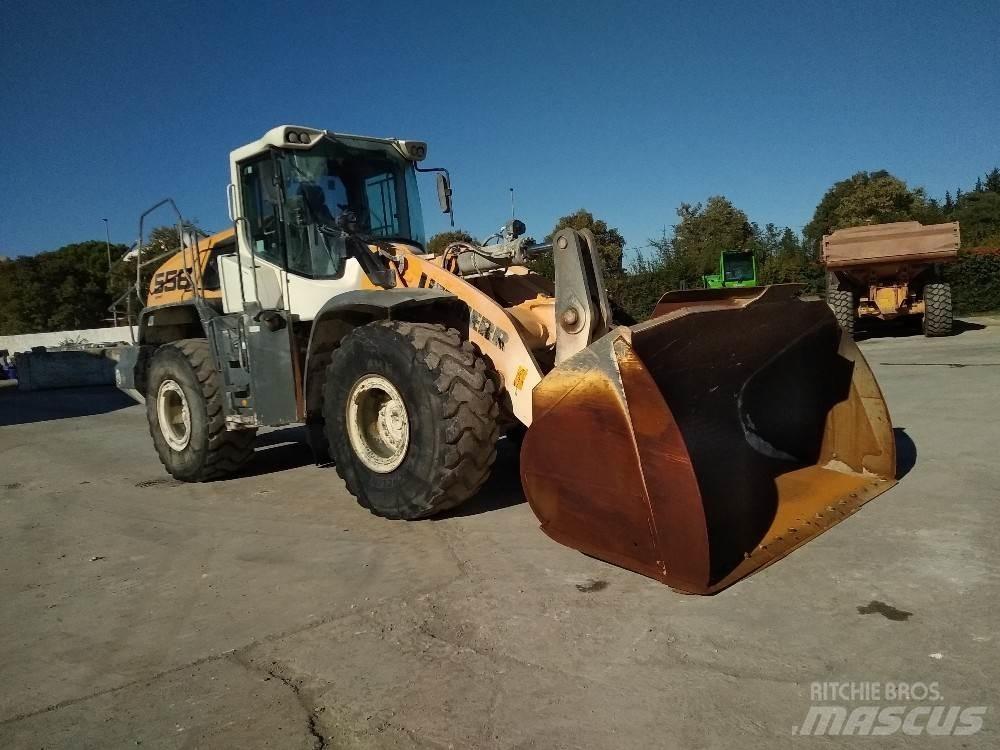 Liebherr L556 轮式装载机