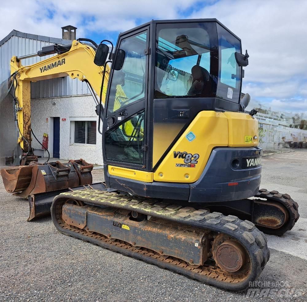 Yanmar VIO82 中型挖掘机