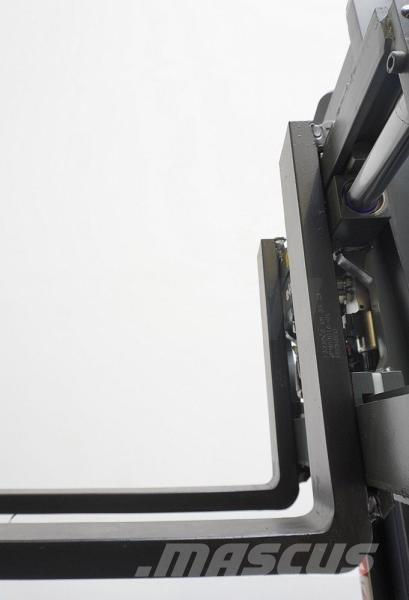 Combilift WR4 四轮前移式叉车