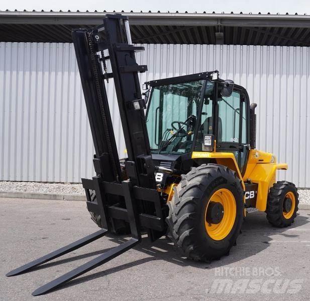 JCB 940-4 越野叉车|叉装车