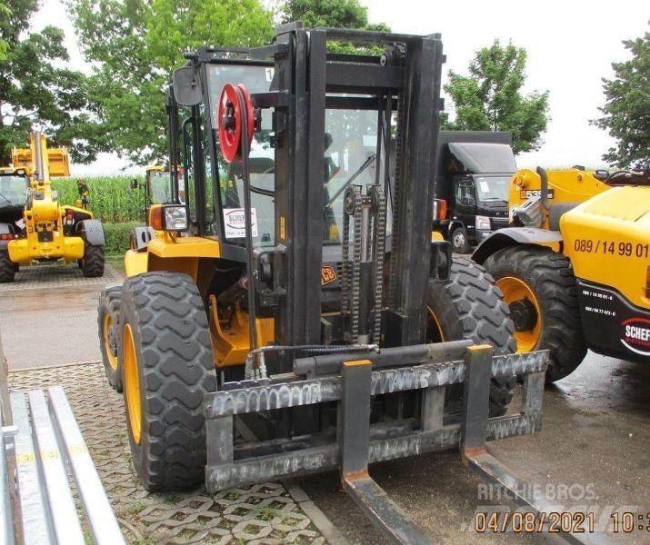 JCB 940-4 越野叉车|叉装车