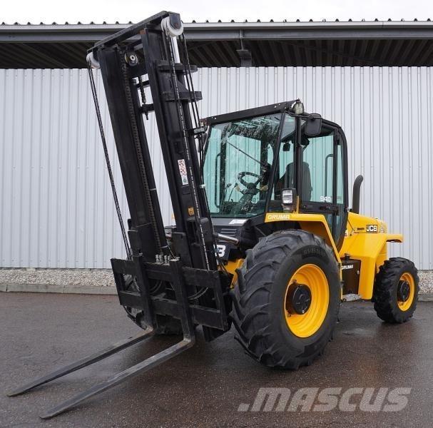 JCB 940-4 越野叉车|叉装车