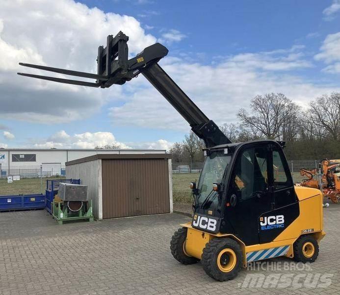 JCB TLT35-22E 伸缩臂叉装车|叉装车