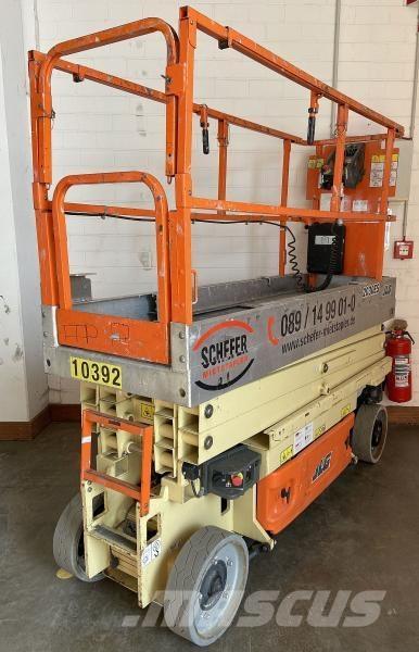 JLG 2030ES 曲臂高空工作平台