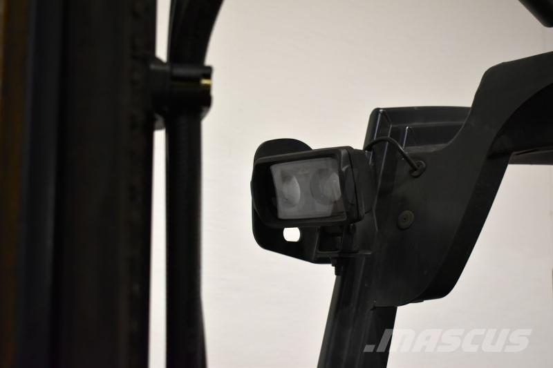 Linde E 30 387 电动叉车