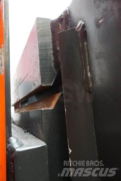 Linde T 30 131 手摇升降机