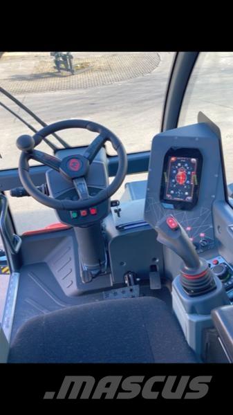 Magni RTH 5.21 伸缩臂叉装车|叉装车