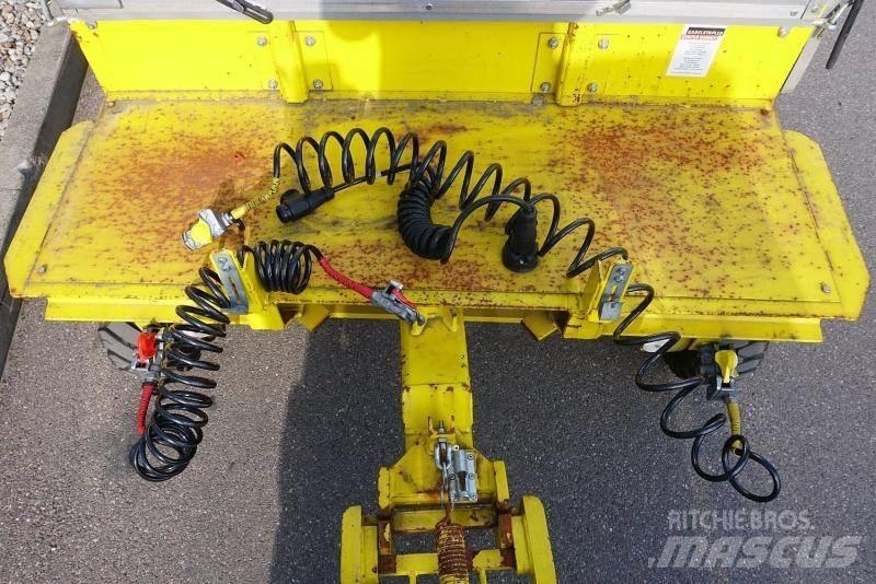 Pefra 4000 自卸半挂车