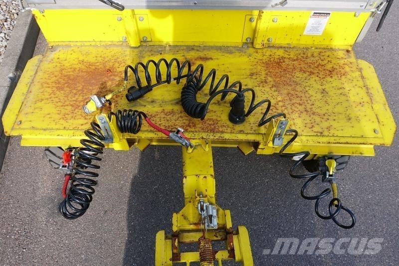 Pefra 4000 自卸半挂车