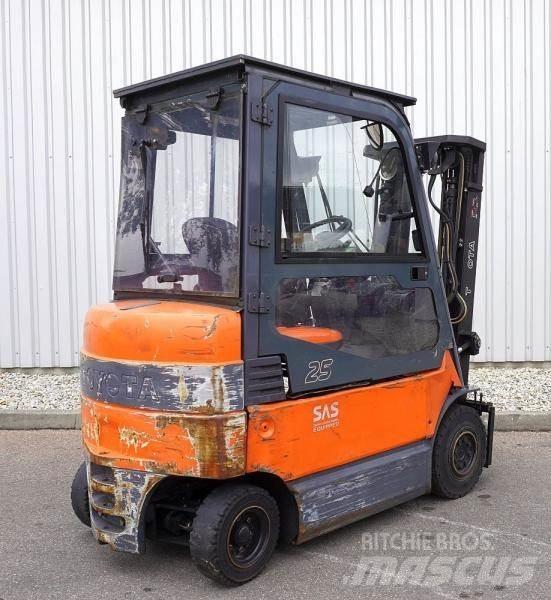 Toyota 7FBMF25 其他叉车