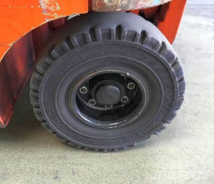 Toyota 8FBMT25 其他叉车
