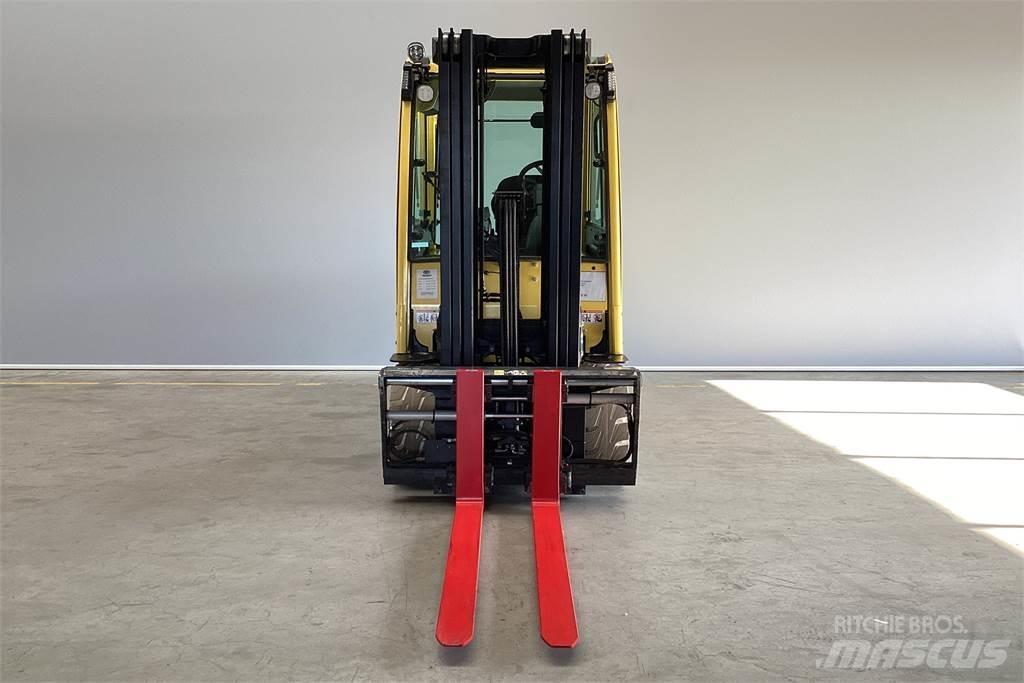 Hyster J3.50XN 电动叉车
