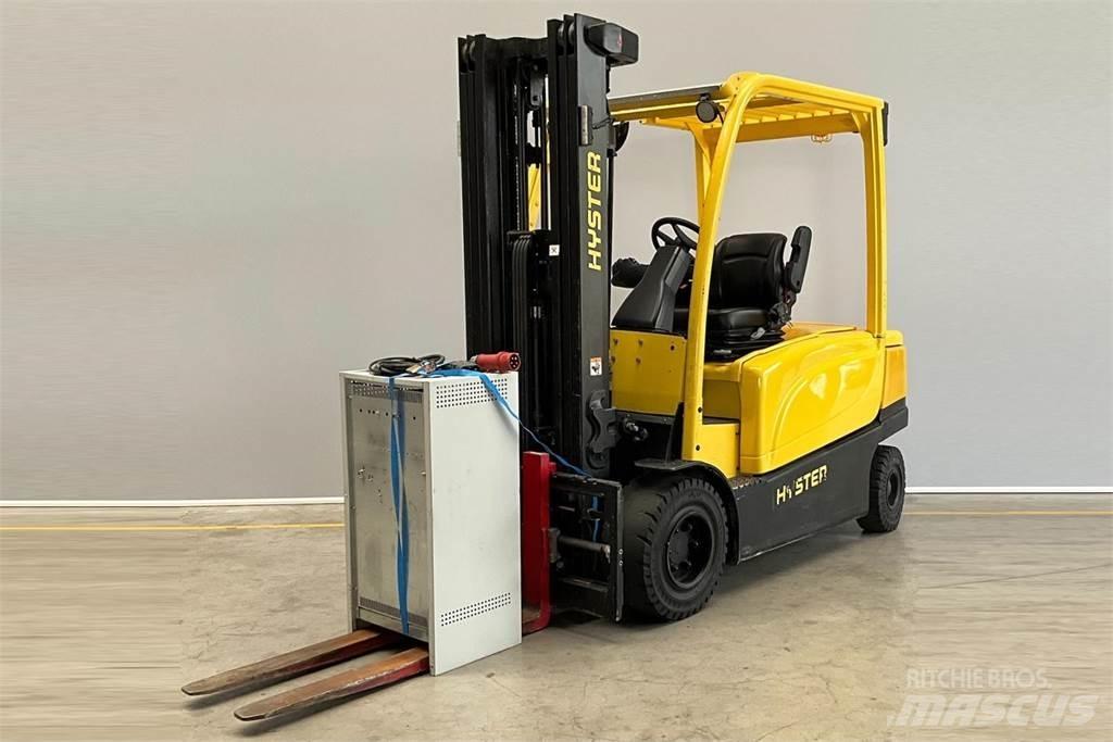Hyster J3.5XN 电动叉车