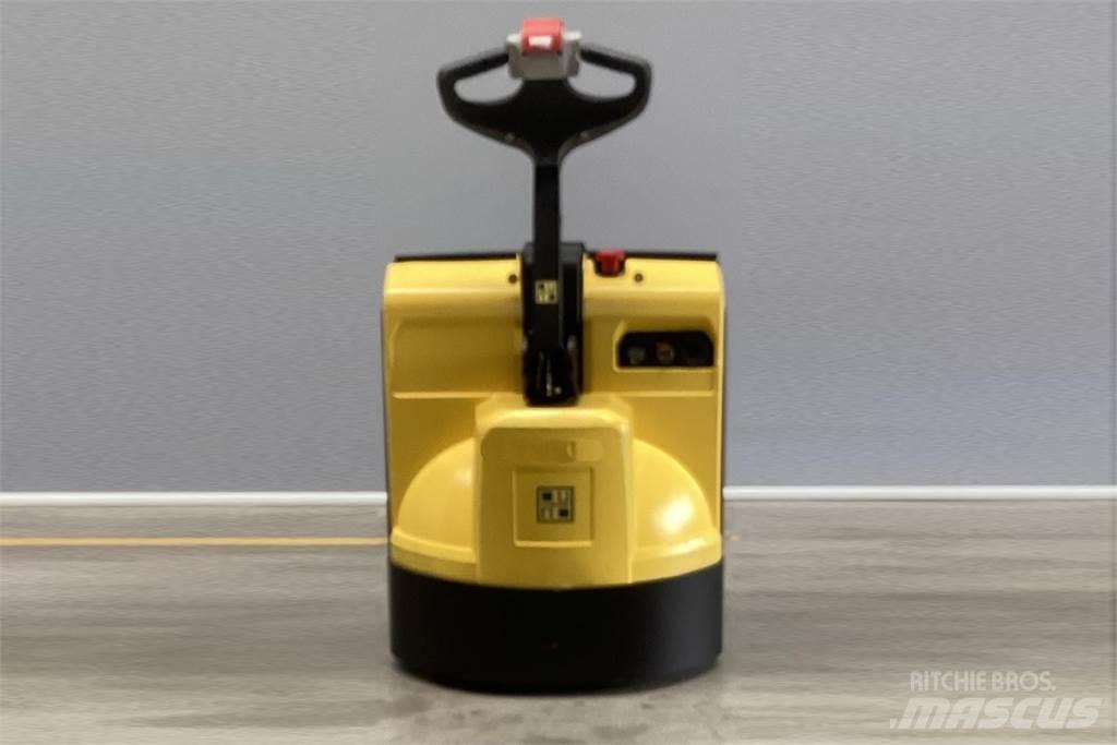 Hyster P1.6 手推堆垛车