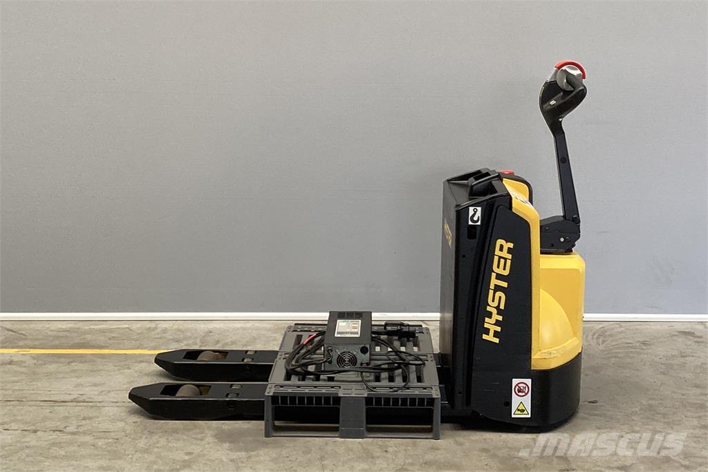 Hyster P1.8 手推堆垛车