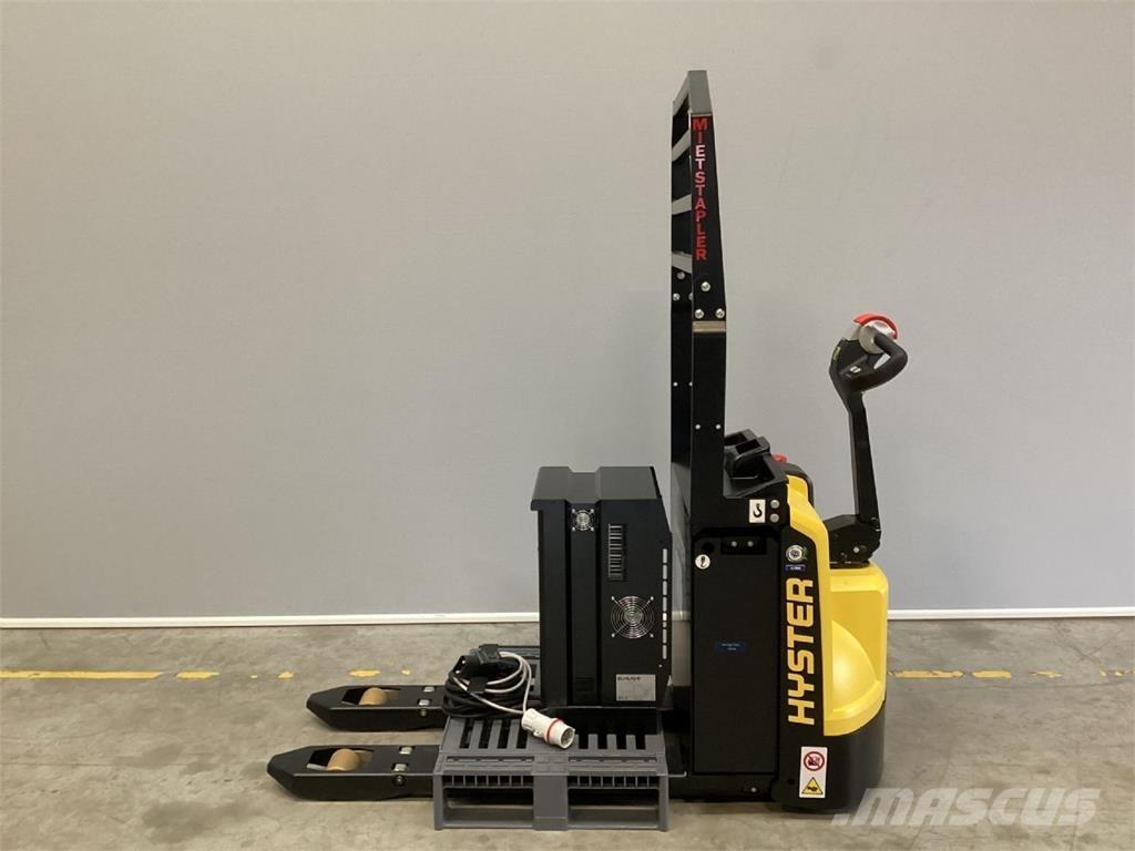 Hyster P2.0 手推堆垛车