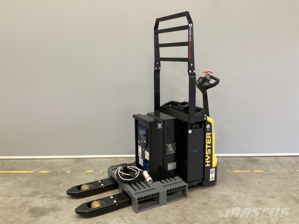 Hyster P2.0 手推堆垛车