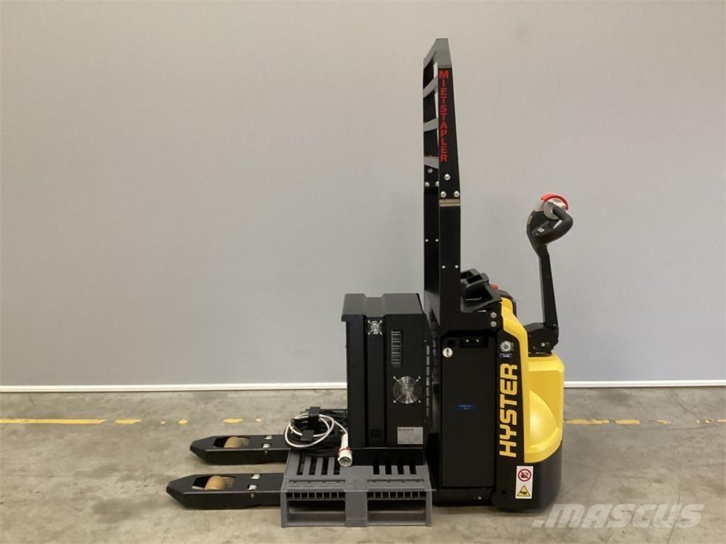 Hyster P2.0 手推堆垛车