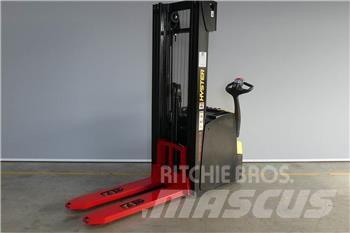 Hyster S1.6il 手推堆垛车